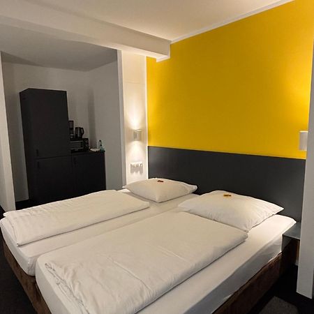 Hotel U Muelheim Free Parking Highspeed Wifi Mülheim an der Ruhr Kültér fotó