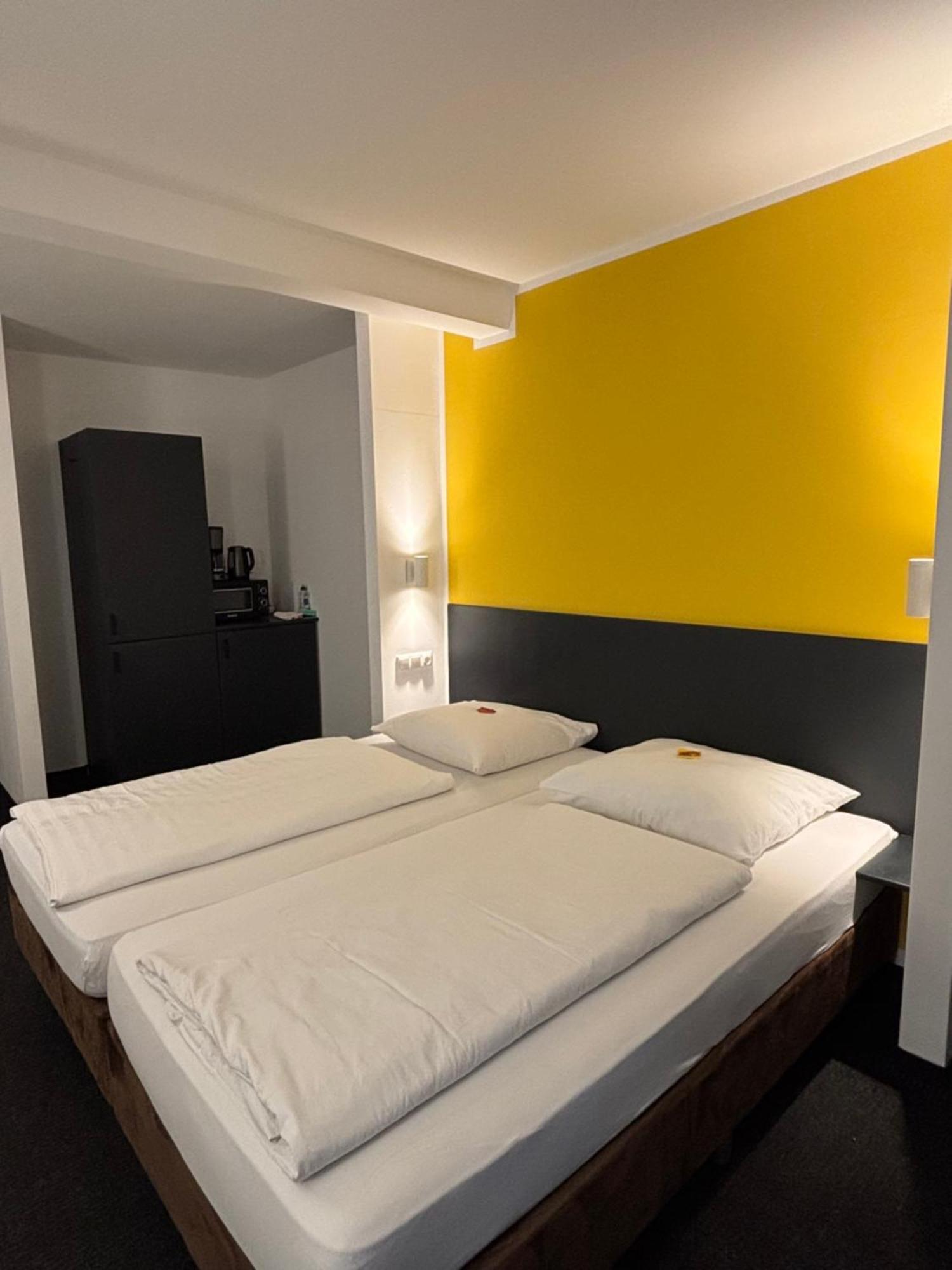 Hotel U Muelheim Free Parking Highspeed Wifi Mülheim an der Ruhr Kültér fotó